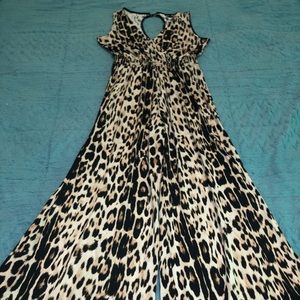 VENUS -Women’s Leopard Print Jumpsuit.
